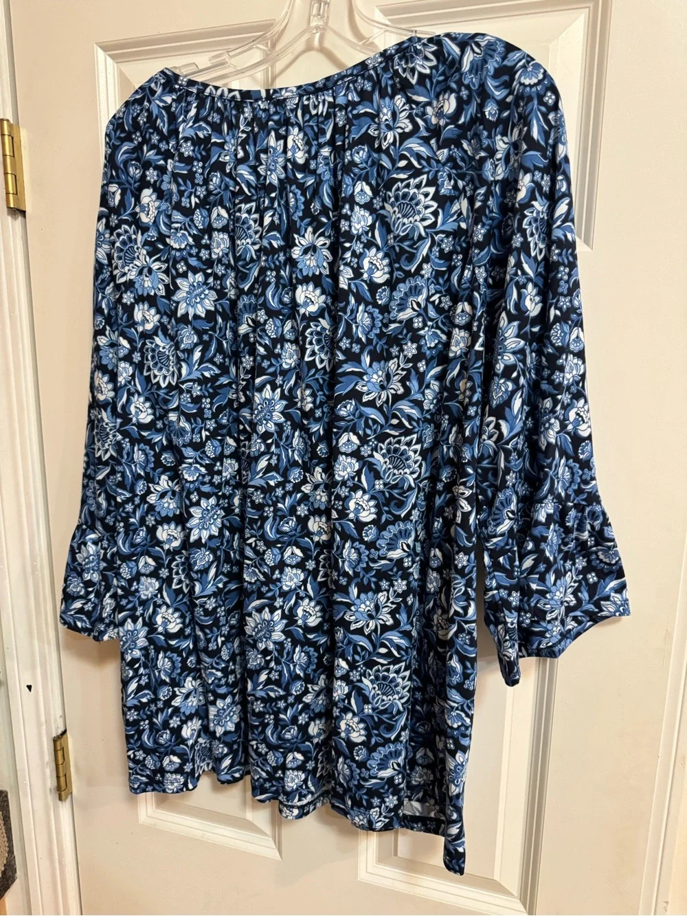 Michael Kors Navy & White Floral Scoop-Neck Blouse